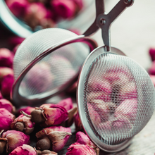 Load image into Gallery viewer, Clipper Mesh Ball Tea Infuser